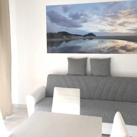 One Bedroom With Balcony At 8 Km Away From The Beach Lägenhet Teulada